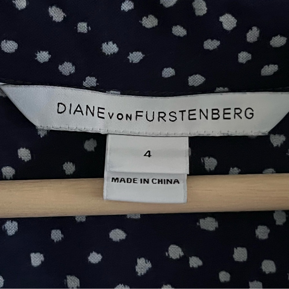 Diane Von Furstenberg Lorelai Two Navy Button Down Cotton Silk Lightweight 4 - Picture 3 of 14